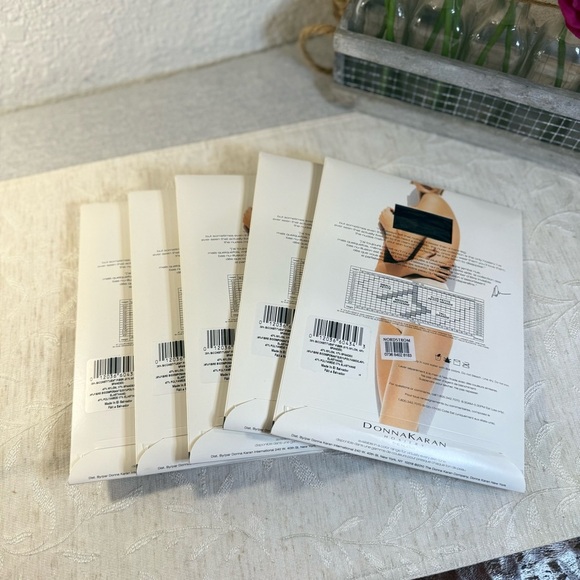 Donna Karan Hosiery The Nudes Control Top Medium Charcoal A19.5 total, not a set - Picture 5 of 7